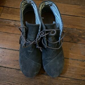 Toms Black Suede Wedges